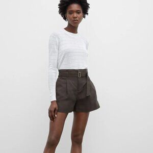 Club Monaco Darcee Short in Black!